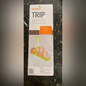 New* Baby Bottle Drying Rack Set with Brushes